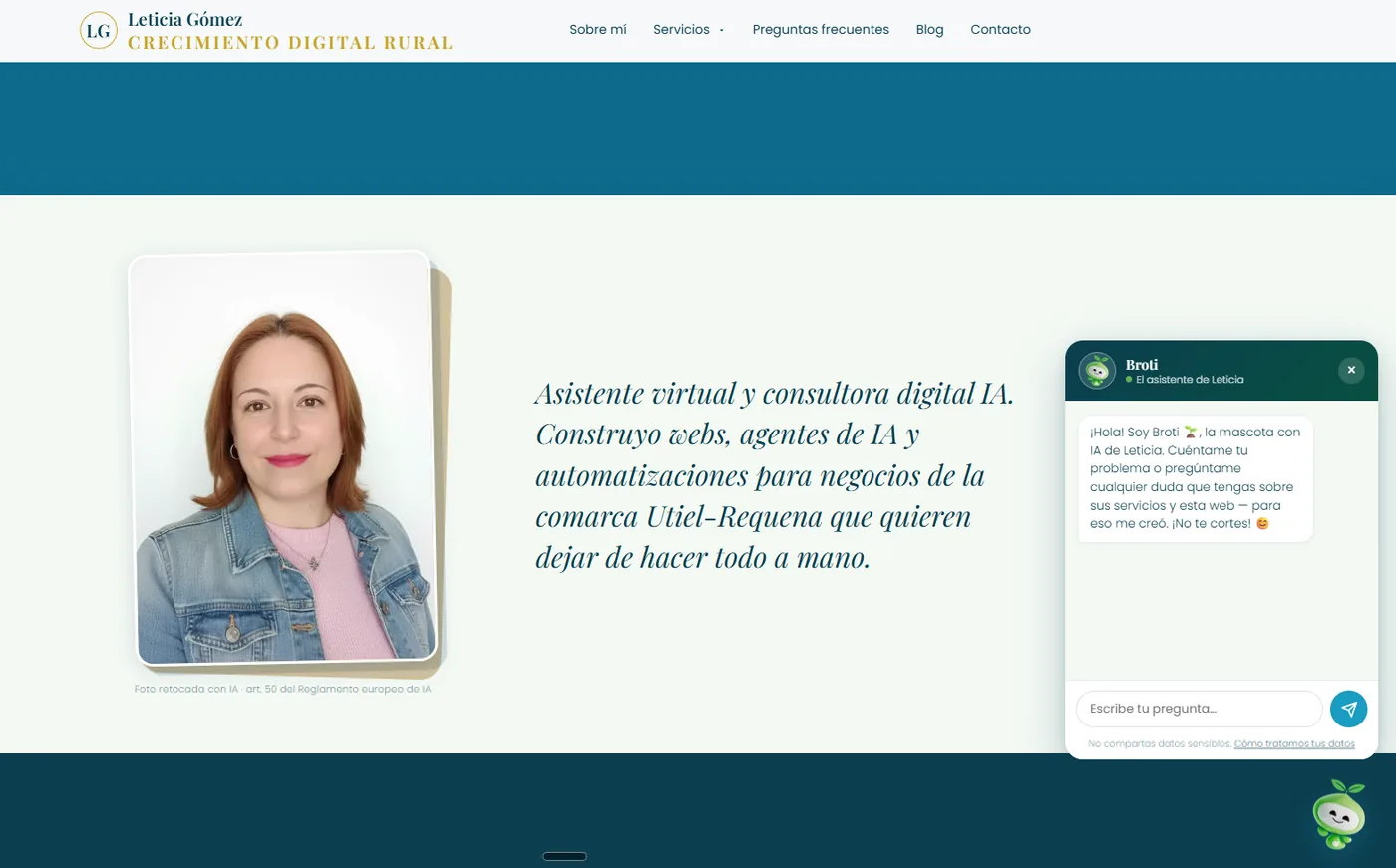 Portada de la web de Leticia Gómez con el asistente Broti abierto en la esquina